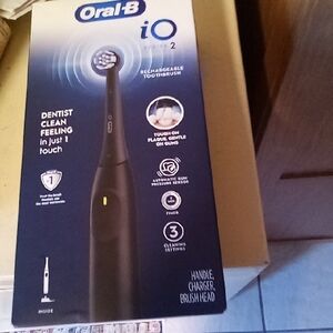 Oral-B iO Series 2 Electric Toothbrush - Black